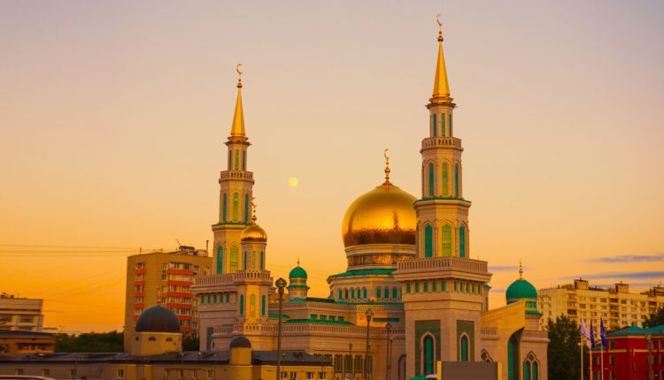 DO-MUSLIMS-WORSHIP-THE-SAME-GOD-AS-THE-JEWS-AND-CHRISTIANS